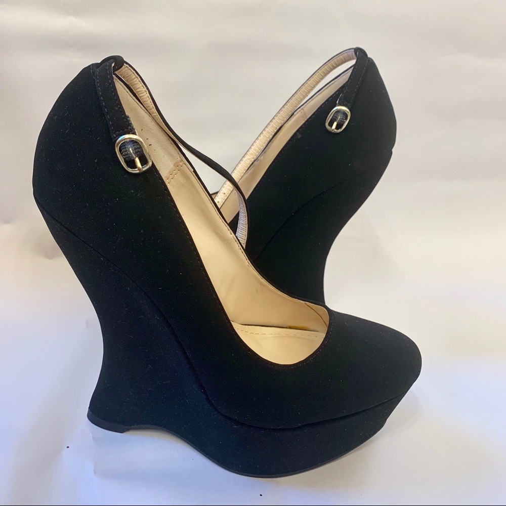Black suede invisible high heel shoe!